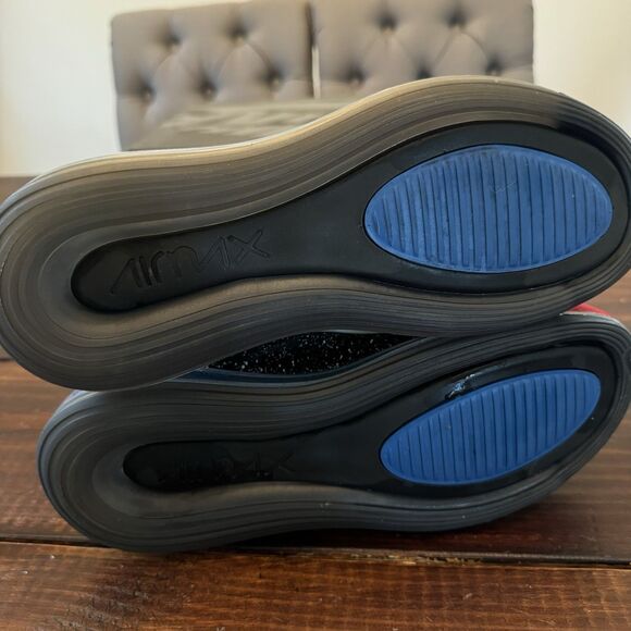 Undercover x Nike Air Max 720 Shoes main image 4
